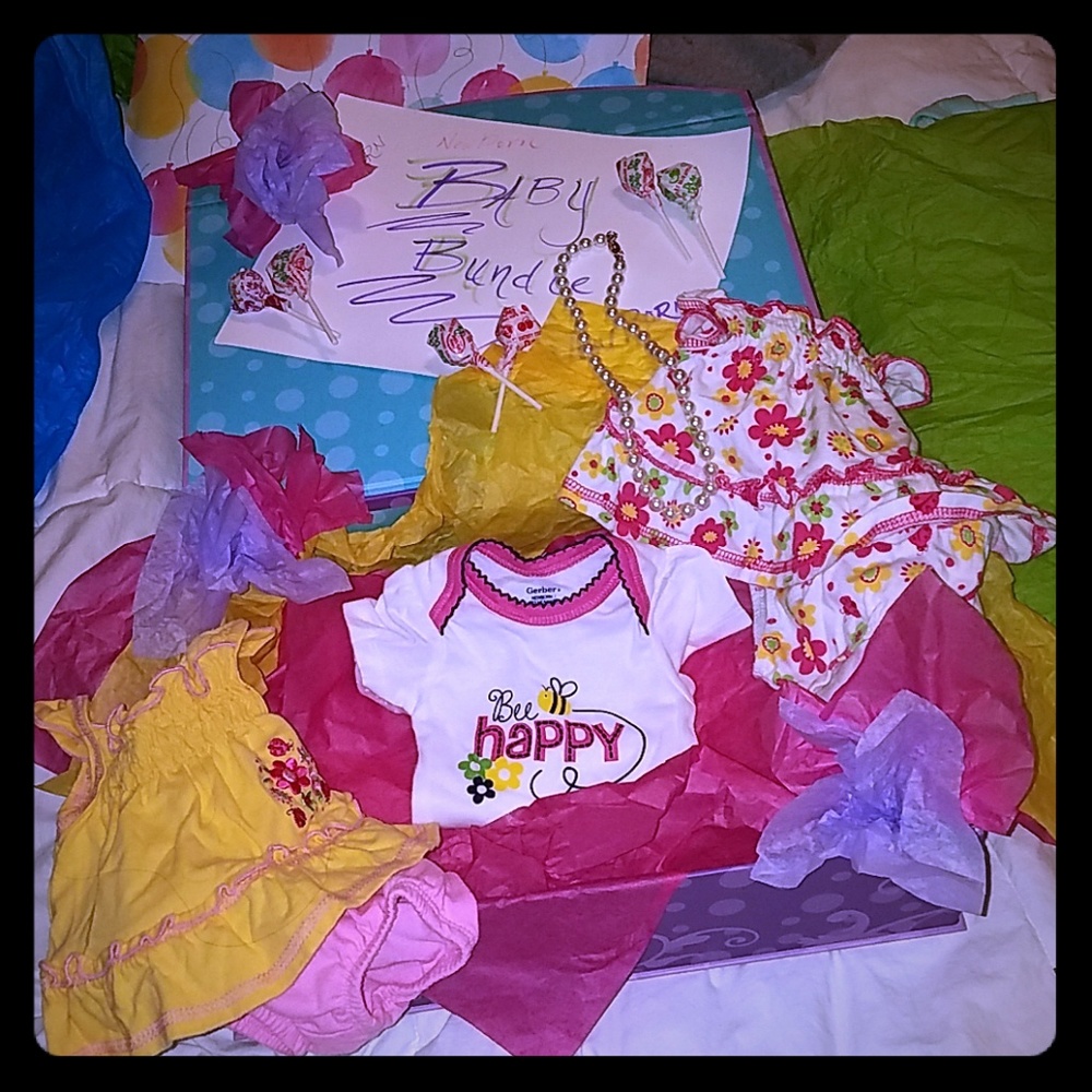 GIFT BOX INCLUDED!!NEWBORN BABY BUNDLE